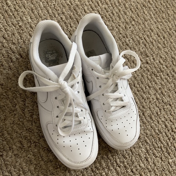 Nike Shoes - Nike Air Force 1